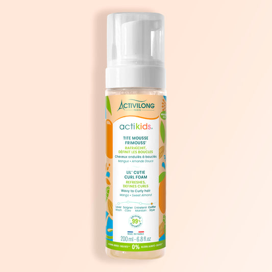 Packshot de la Tite Mousse Frimouss Actikids en 200 ml sur fond crème